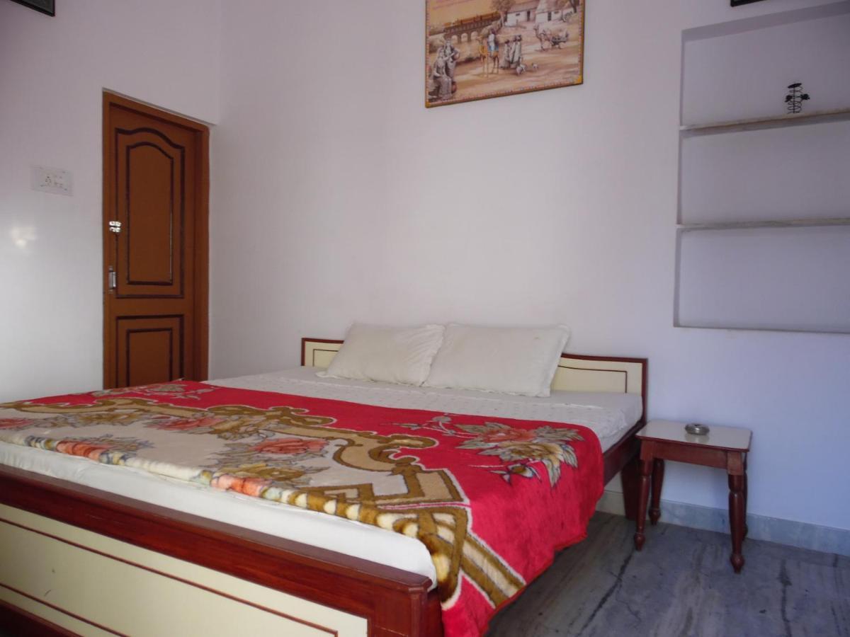 Keshav Palace Pushkar Chambre photo